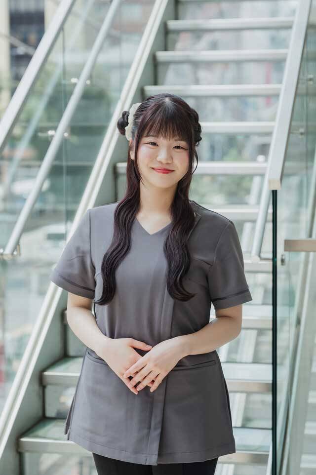 山本 ひな / HINA YAMAMOTO